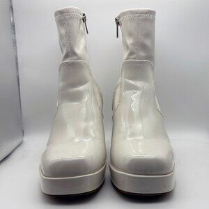 Kenneth Cole white vegan leather platform bootie